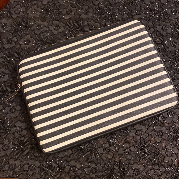 Kate Spade Laptop Bag - Picture 4 of 8